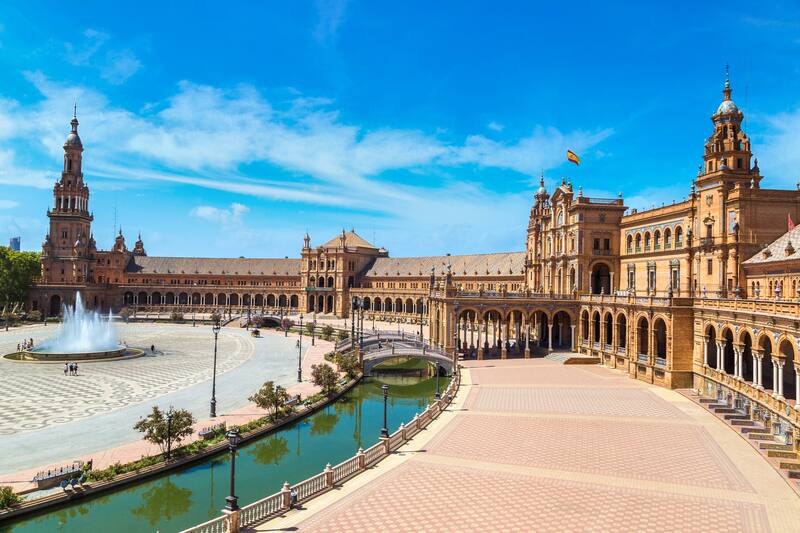 Escapadas: la emblemática plaza de Sevilla es uno de los puntos más visitados de toda España.