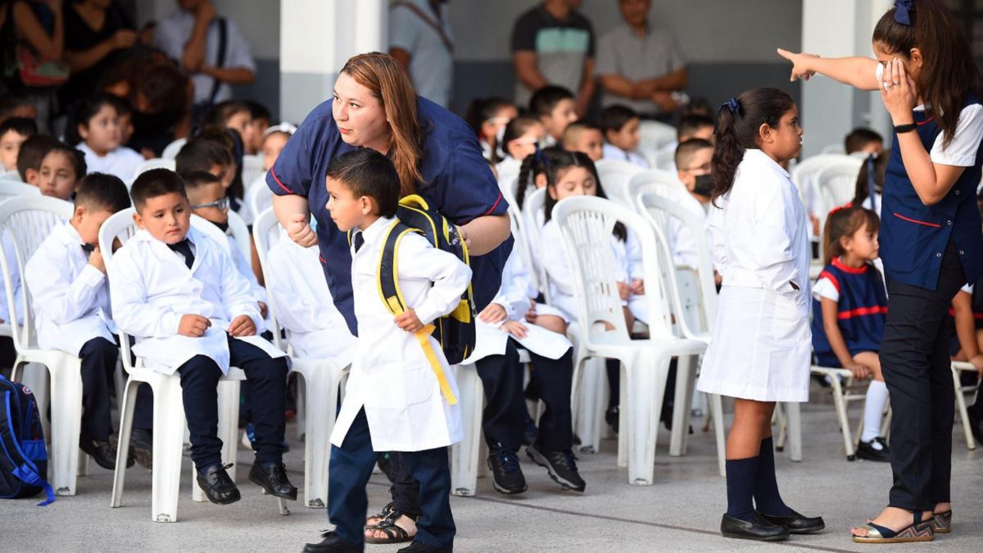 La paridad educativa argentina es completa desde 2025, un resultado que la posiciona en el podio mundial.