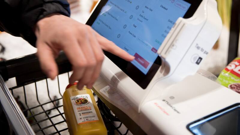 Carros de supermercados que cobran automáticamente