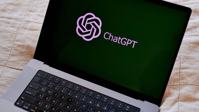 ChatGPT permite realizar todo tipo de consultas, entre las cuales aparecen los lugares más bonitos para hacer turismo en España.