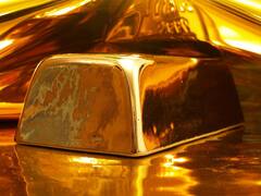 Vuela el oro por falta de confianza: un máximo referente cuenta lo que pasa y cómo invertir