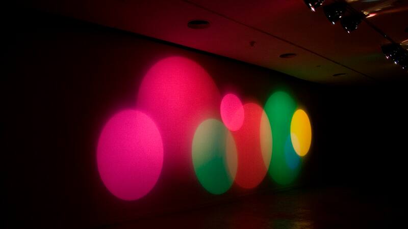 Karina Peisajovich, Máquina de hacer color, 2010. Crédito: Colección MACBA-Fundación Aldo Rubino.