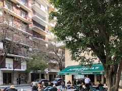 Comer con atmósfera parisina, pero en Buenos Aires es posible: adónde tenés que ir