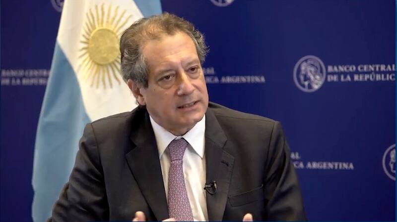 Miguel Pesce encabezó las reuniones del BCRA con grandes empresas para que las empresas financien importaciones.