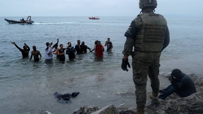 El PP presentó ante el Congreso un plan ante la llegada de migrantes en situación irregular.