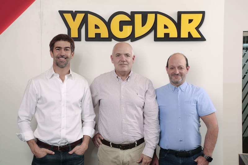 Sebastián Zimmermann, CEO; Eduardo Savage, Director Comercial y Javier Chiste, Director de Marketing y CRM de Super Mayorista Yaguar