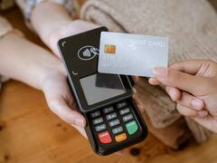 ¿Por qué es un error pagar la compra del supermercado con tarjeta de crédito en 2025?