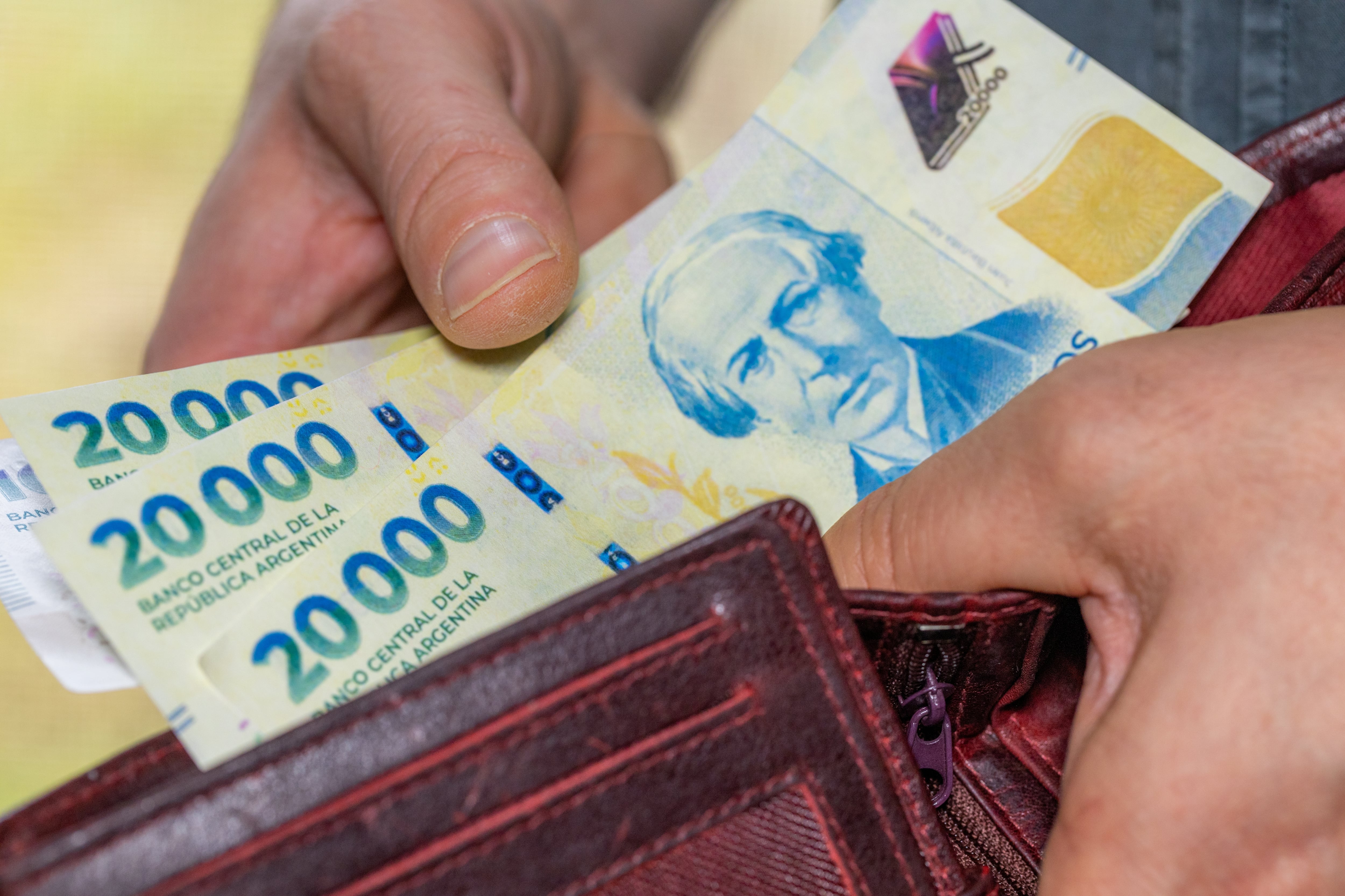 Salario Mínimo Vital y Móvil: de cuánto es en Argentina en octubre 2026 Salario Mínimo Vital y Móvil: de cuánto es en Argentina en octubre 2026