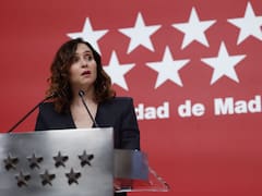 El Gobierno evita hablar sobre los mensajes borrados del fiscal general y apunta todas sus armas contra el novio de Ayuso