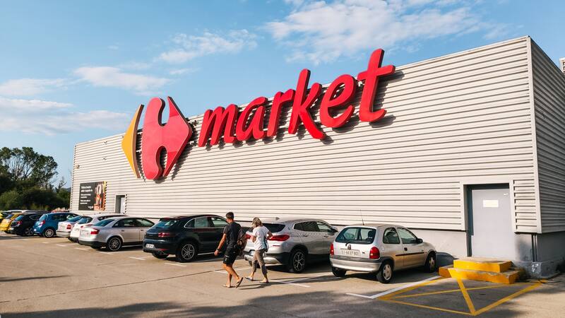 Carrefour busca empleados para diferentes tiendas (Fuente: Shutterstock)