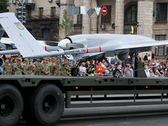 Rápido, barato, letal: el dron económico que está cambiando la guerra mundial