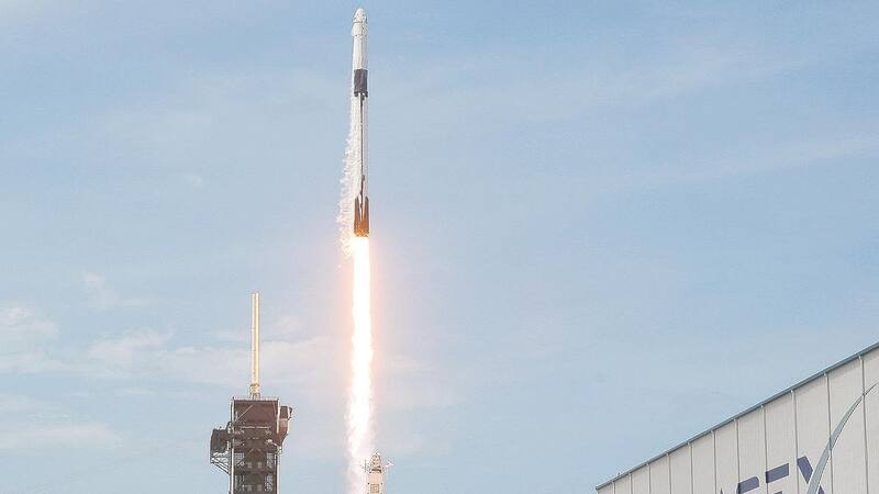 Ya orbita en el espacio un satélite de madera con diseño "lego" para la exploración lunar y de Marte.