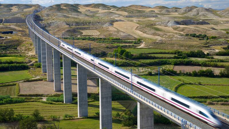 El nuevo tren de Zaragoza que sorprende a todos con una característica muy especial.