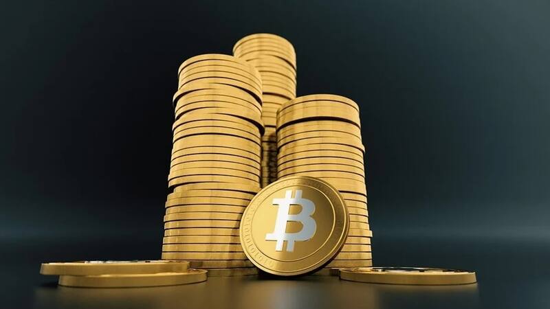 Bitcoin podría experimentar una nueva caída según alertó Mark Cuban.