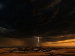 El saldo del ciclón extratropical: árboles caídos, voladuras en el Estadio Centenario y destrozos en un shopping