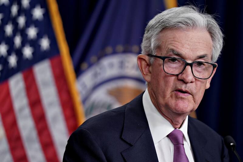 Jerome Powell remarcó que aún proyectan nuevas modificaciones en la tasa de interés.