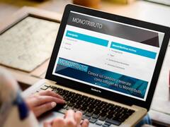 Habrá cepo al dólar ahorro para los que pidan créditos a tasa cero