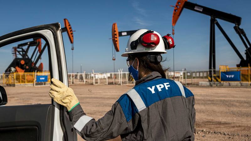 YPF puso manos a la obra en un plan de acción con 10 ejes para la equidad de género