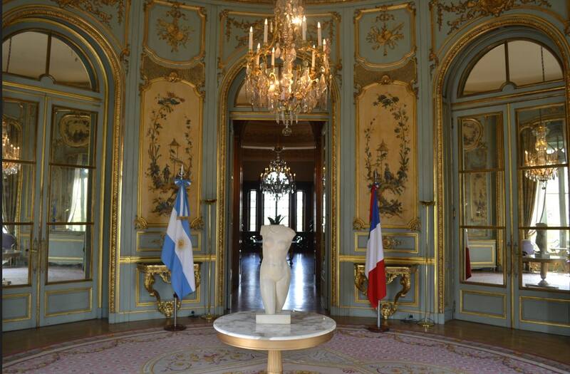 Palacio Ortiz Basualdo, sede de la embajada