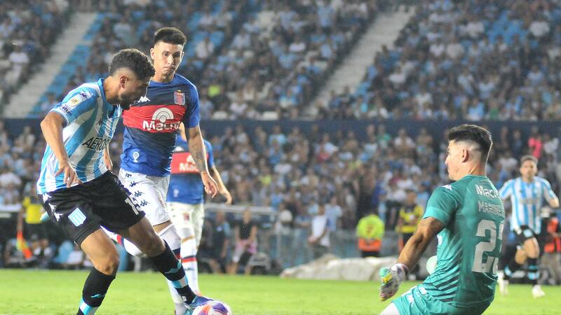 <div class="migrated-promo-image__description"><div class="migrated-promo-image__source">Fuente: twitter: RacingClub</div></div>