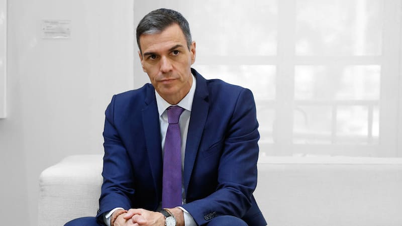 Sánchez deberá declarar en la comisión investigadora