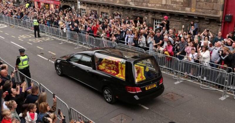 El cortejo fúnebre partió en un viaje de seis horas desde el Castillo de Balmoral