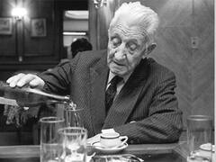 Arturo Illia, primer presidente de occidente en comerciar con China: cómo fue la trama de la gestión