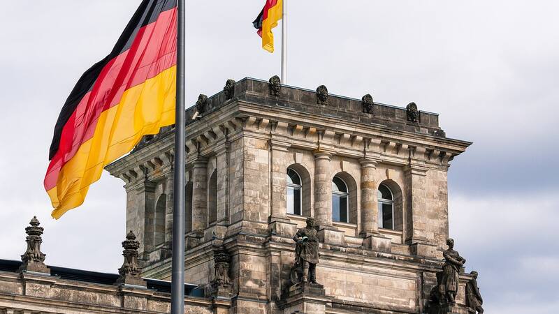 Nuevos puestos de trabajo en Alemania con sueldos de 3000 euros y sin estudios universitarios: ¿cómo postularse?