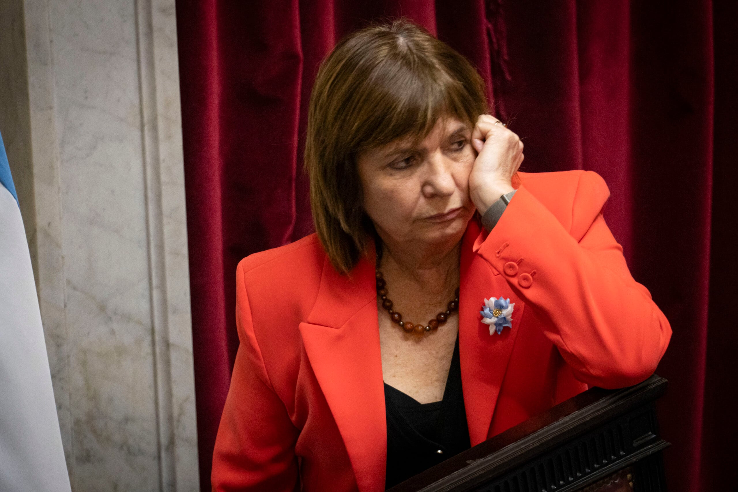 Bullrich mantiene la ofensiva contra Adorni: "Esto es más que un error, es..."