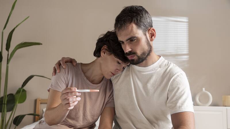 Descubrí cómo el cambio climático altera las posibilidades de que los hombres tengan hijos.