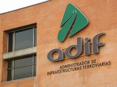 Luis Pedro Marco de la Peña deja su cargo en el gobierno vasco para presidir Adif