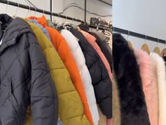 ¡Camperas por $ 20.000! El lugar escondido de CABA dónde te vestís barato y nadie se quiere perder