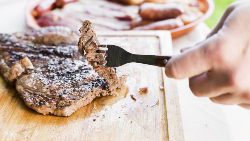 ¿Buscás más proteínas en tu alimentación? Te contamos qué carne es la más eficiente.