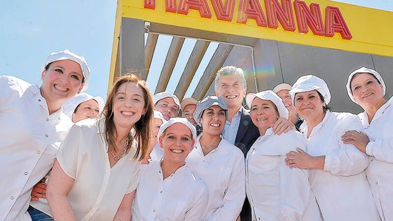 El Presidente y María Eugenia Vidal inauguraron una fábrica de alfajores Havanna en Mar del Plata
