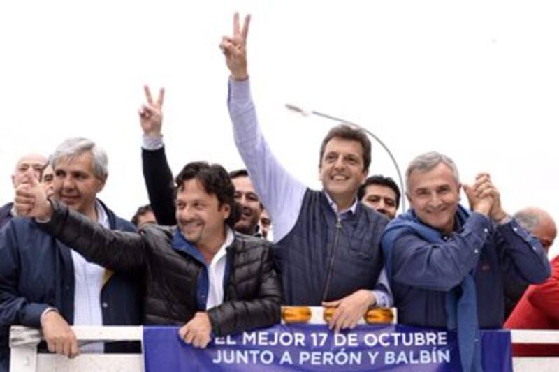 Octubre del 2015: Sergio Massa-Gustavo Sáez de campaña en Jujuy con Morales "junto a Perón y Balbín"