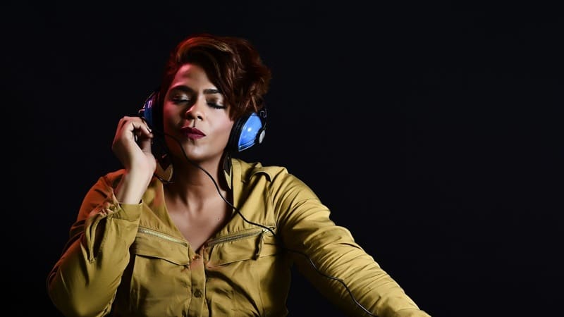 Un estudio científico analizó 353.320 canciones lanzadas entre 1970 y 2020.