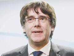 Cataluña: Puigdemont se entregó a la justicia belga, pero fue liberado