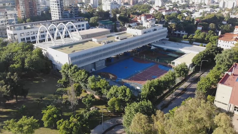 En el Liceo Franco-Argentino Jean Mermoz, la cuota del lycée (secundaria) costaba $ 126.000 en mayo.