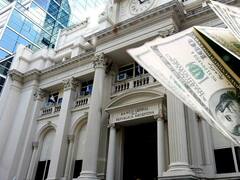 Cómo hizo el Central para frenar al dólar Bolsa y poner tope al blue antes de $200