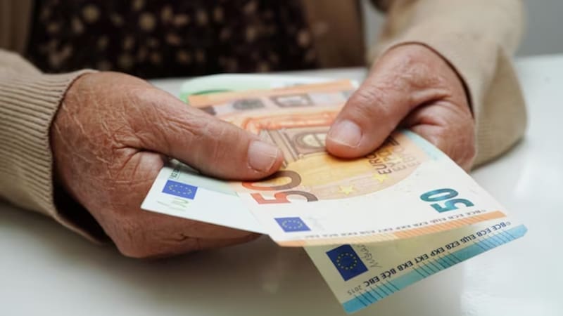 Los bancos confirman la fecha de pago de las pensiones por incapacidad permanente en octubre de 2024: cuándo cobro.