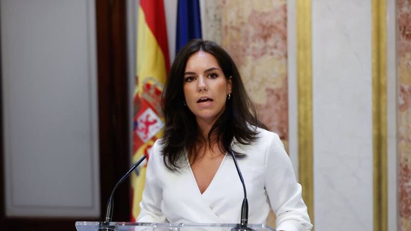 Vox acusa a Pedro Sánchez de criminalizar las protestas para llevar adelante la amnistía.