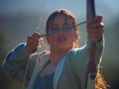 ¿Qué es el "Arco de artemisa"? Rosalía y Danna Paola lo usan