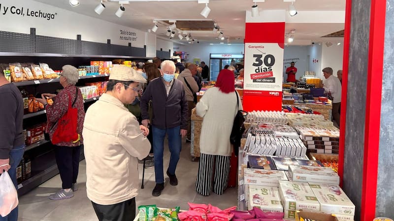 Este supermercado de descuento ofrece productos por 1 euro o menos.