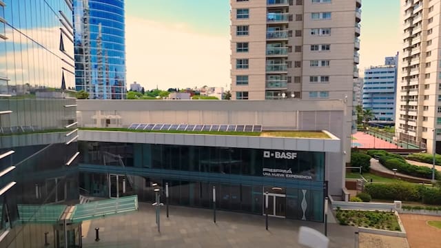 Insisten en crear una ley de preaviso de despidos, tras anuncio de multinacional alemana