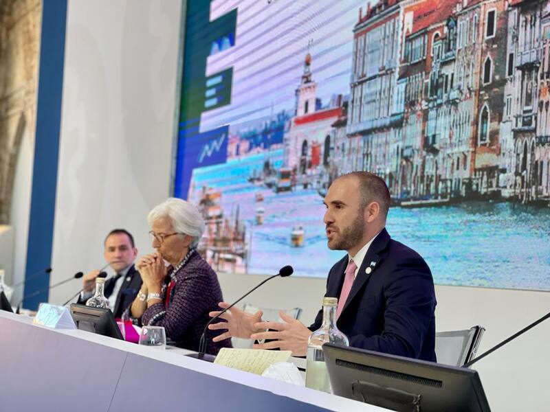 El entorno veneciano no logró aflojar la incomodidad en el encuentro entre Lagarde y Guzmán