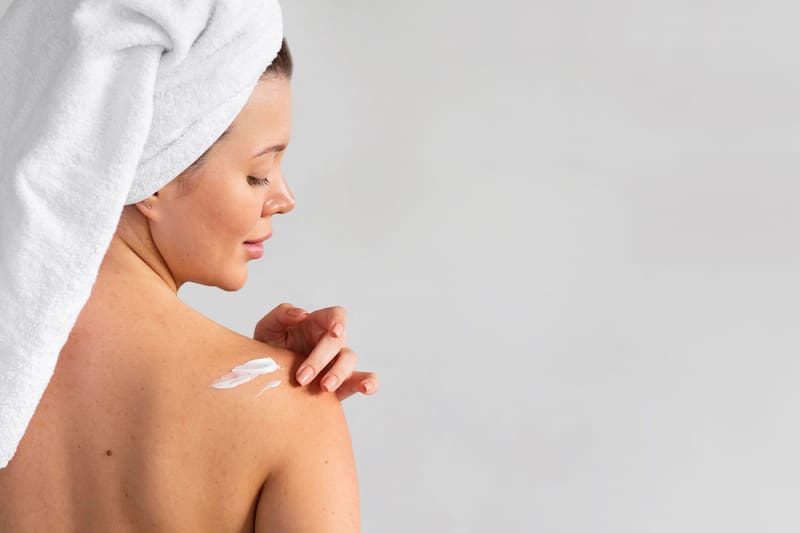 El agua de fruta para una limpieza de rostro profunda y lucir una piel joven. Fuente: archivo