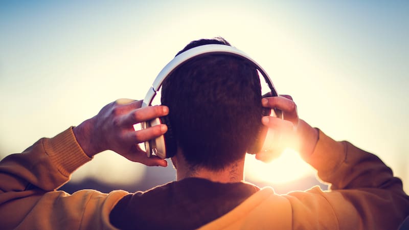 ¿Los auriculares Bluetooth pueden provocar cáncer? Esto dicen los científicos.