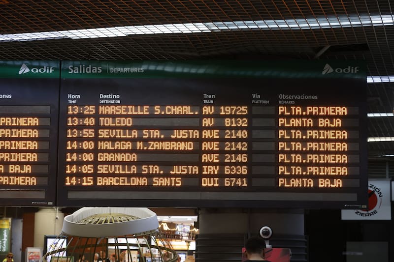 RENFE lanza abonos gratuitos para viajar en octubre: estos son los 5 mejores destinos que debes visitar. (Imagen: archivo)