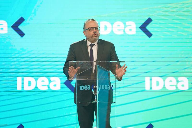 Kulfas enumeró los planes sectoriales en el Coloquio de IDEA el jueves