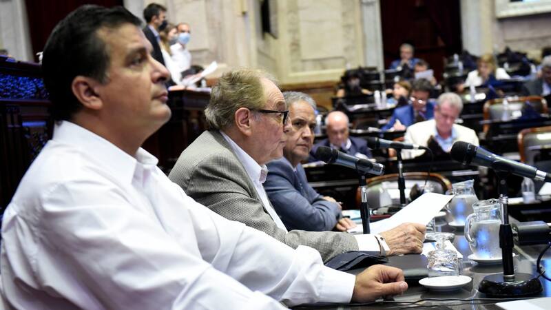 La Comisión de Presupuesto debate la prórroga de una serie de impuestos.